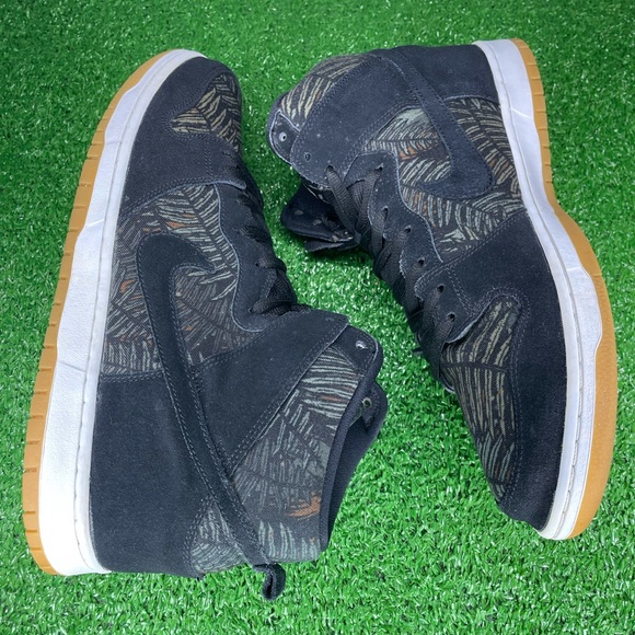 nike sb dunk high rainforest